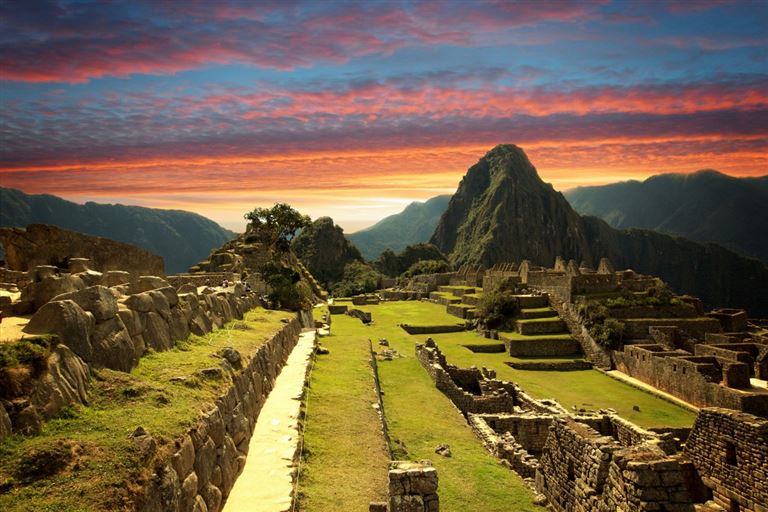 Große Südamerika-Rundreise © polhansen /adobestock